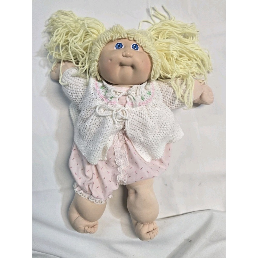 Vintage 1988 Cabbage- Patch Doll Xavier Robert's Dimples and Teeth Blonde Hair